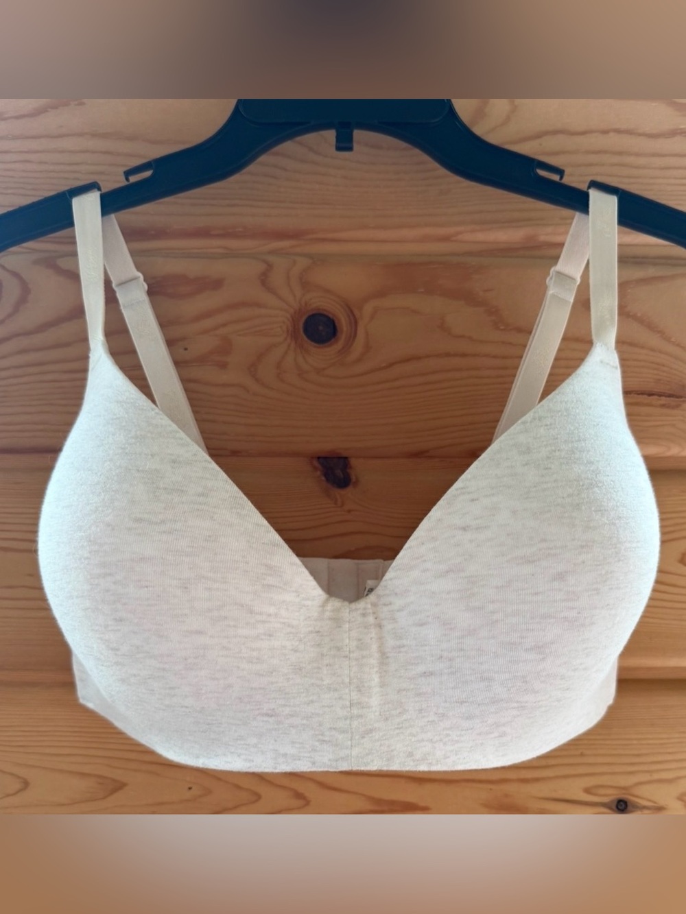 Victoria's Secret PINK Heather cream Wireless Bra 36DD